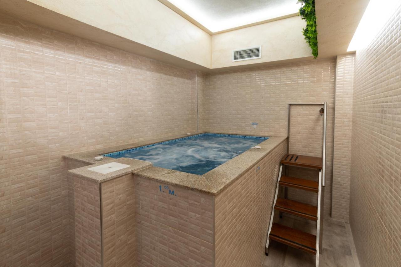 Apartmán Баня Аква Ризорт Exteriér fotografie